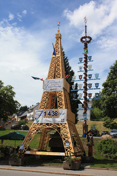 Der Eiffelturm in Schönwald