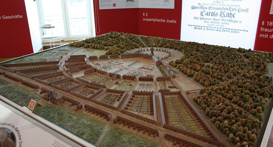 Modell der Stadtanlage Karlsruhe