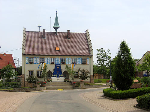 Rathaus Ewattingen